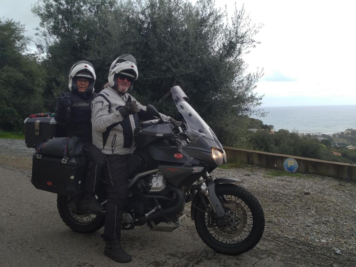 Cap Corse Uribellinu 2 Formule Petit Dejeuner Santa-Maria-di-Lota Zewnętrze zdjęcie
