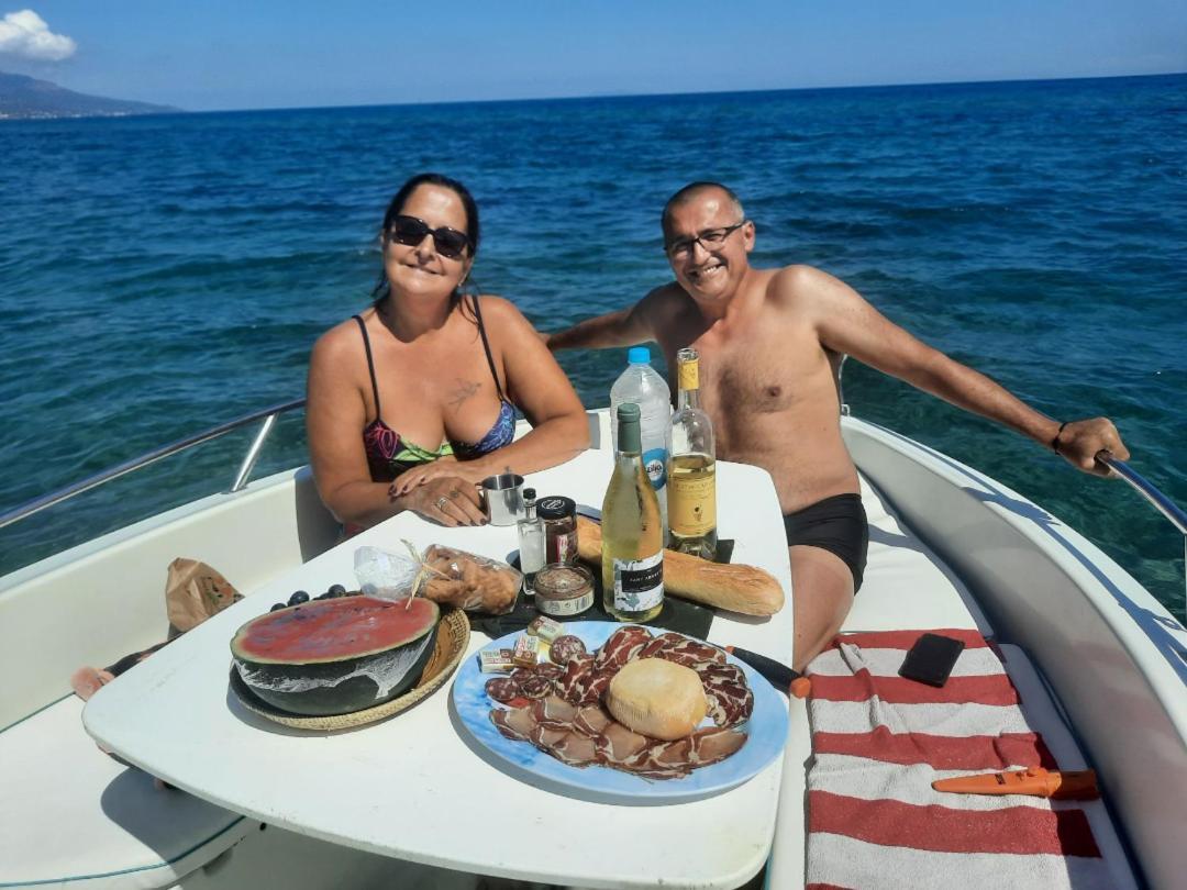 Cap Corse Uribellinu 2 Formule Petit Dejeuner Santa-Maria-di-Lota Zewnętrze zdjęcie